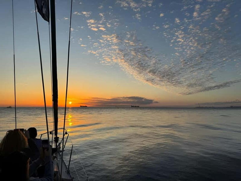 Porto: Best Exclusive Charming Sailboat Sunset - The 33-Foot Private Boat: Comfort, Crew, and the “No Rush” Feel