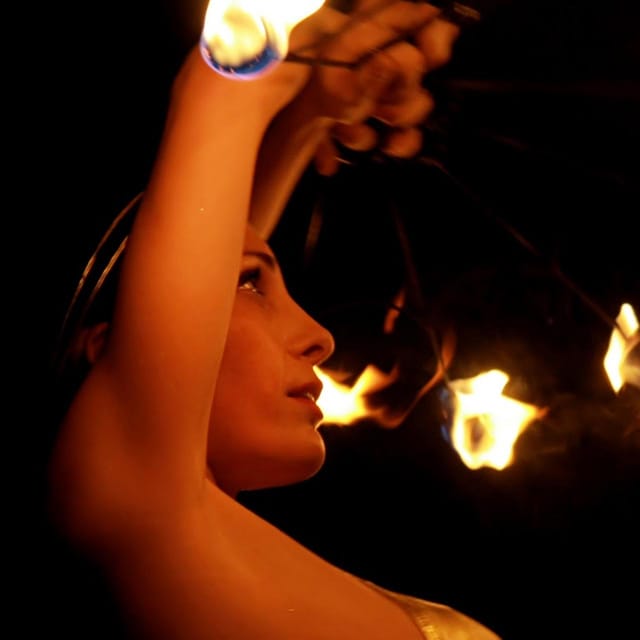 Porto: Cabaret & Pole Shows, with a Welcome Drink! - Price and Value: Is $58 a Good Deal in Porto?