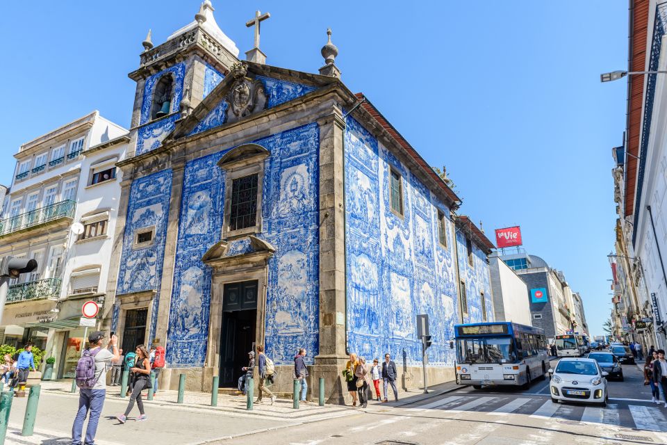 Porto Card Walker (1, 2, 3 or 4 Days) - The money-maker: your free museums list (use it early)