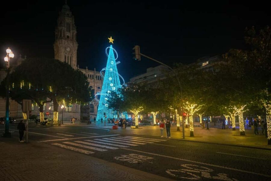 Porto: Christmas Lights Flexible Walking Tour - Why Porto’s Christmas Lights Work So Well on Foot