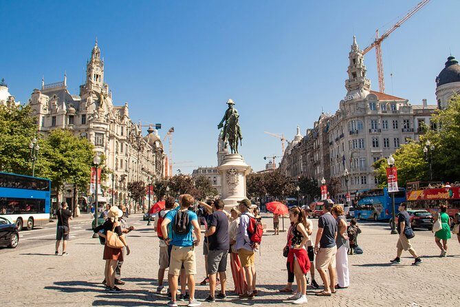 Porto City Tour Full Day with Lunch and Six Bridges Cruise - Private basis - Rebelo Boat Cruise From Cais da Ribeira Through Six Bridges