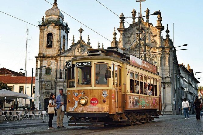 Porto Classic Car Tour - Vintage Experience - Miradouro Serra do Pilar: the toast-stop you’ll remember