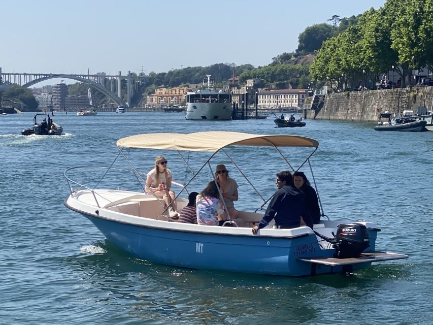 Porto: Douro River Boat Cruise with Port Wine Tasting - Logistics That Actually Matter: Time, Weather, and Getting Photos