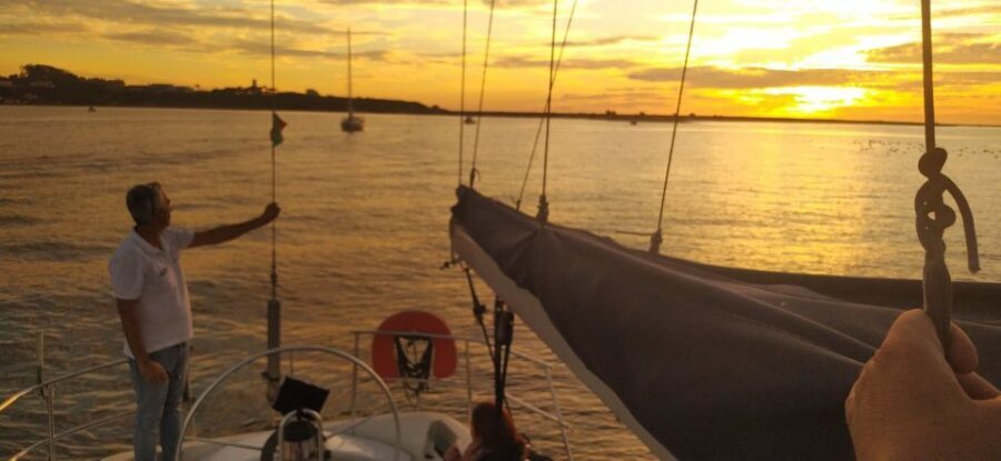 Porto Douro river boat tour or Amazing Sunset - Getting started at Douro Marina and finding the right dock