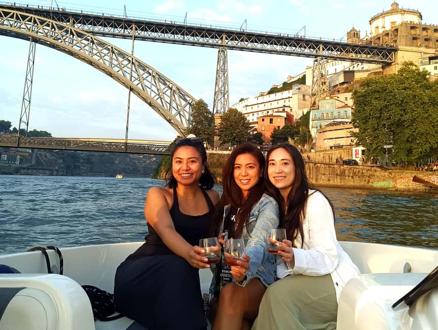 Porto: Douro River Boat Tour with Port Wine Tasting - Price and Value: Is $32 Worth It?