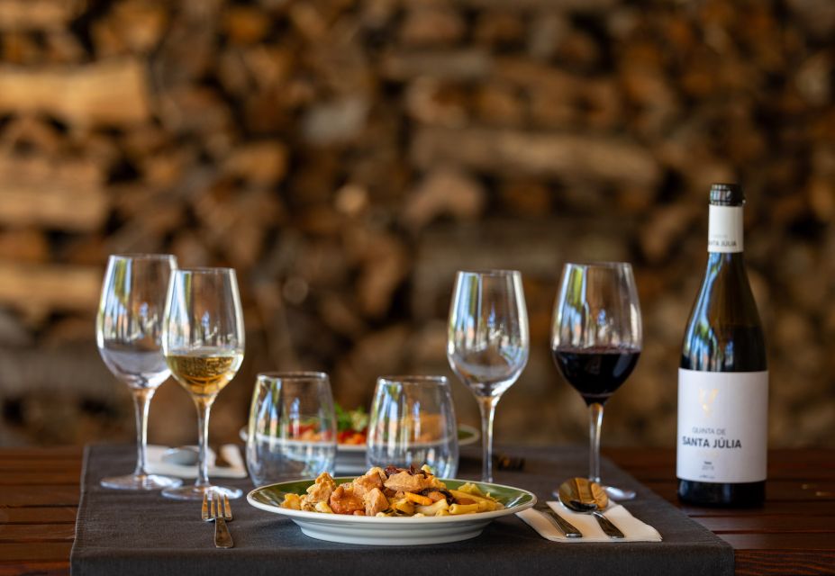 Porto: Douro Valley Tour with Lunch, Boat Cruise & Tastings - Pinhão: two winery stops and a cruise that changes how the valley looks