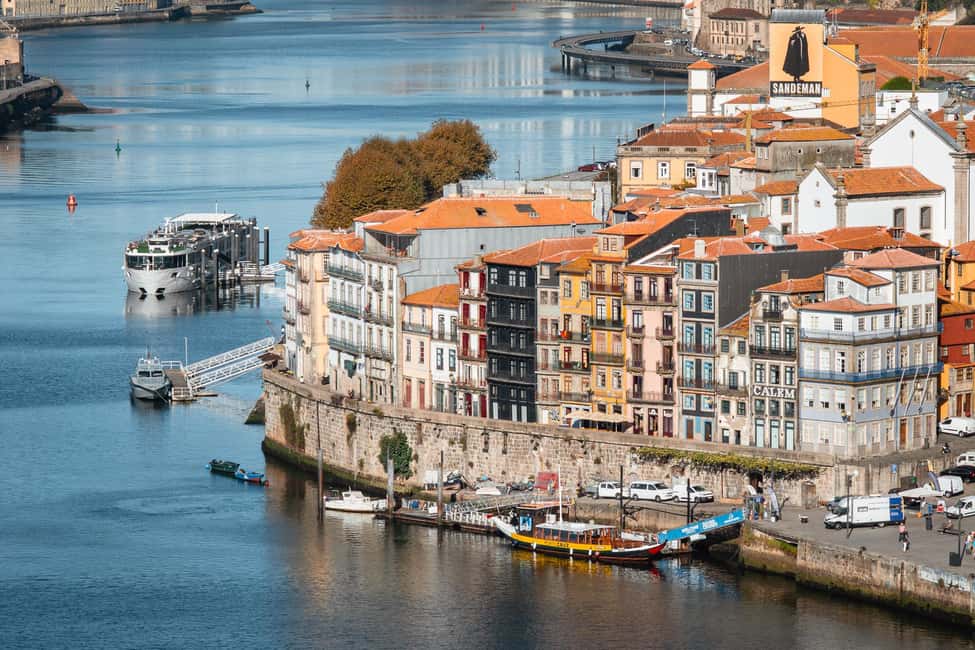 Porto: Flexible Walking Tour in Historic Center - Why a self-guided Walkbox tour works so well in Porto