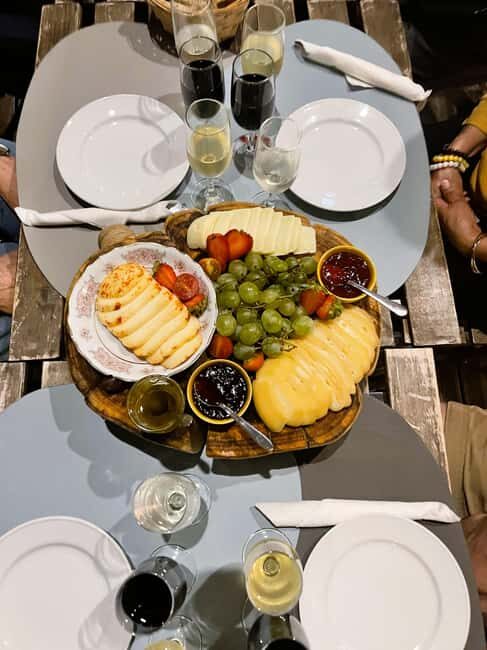 Porto: Food and Wine tasting tour in HIDDEN GEMS - Meeting at Porto Sign and walking smart for 3 hours