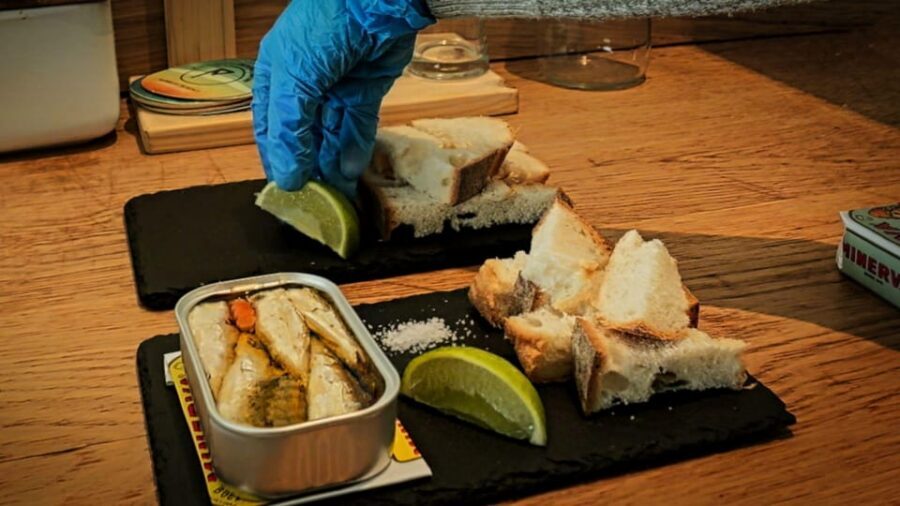 Porto Food Tour: 10 tastings at 5 Restaurants and Eateries - From Chapel of Souls to Porto’s food center