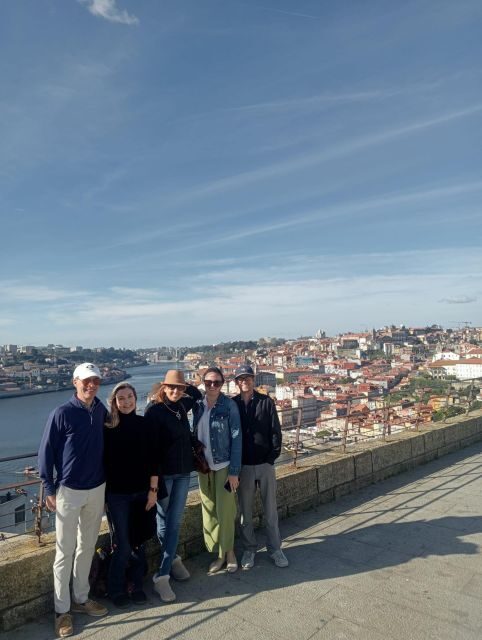 Porto: Guided Walking Tour - São Bento Station: the tiles that turn a transit stop into a story