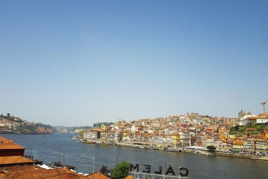 Porto: Guided Walking Tour and Lello Bookshop - The Real Secret Sauce: Your Guide and Small-Group Flow