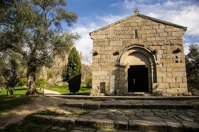 Porto: Guimaraes & Braga Small Group Tour with Lunch and Tickets - Guimarães Castle: the birthplace story you can walk around