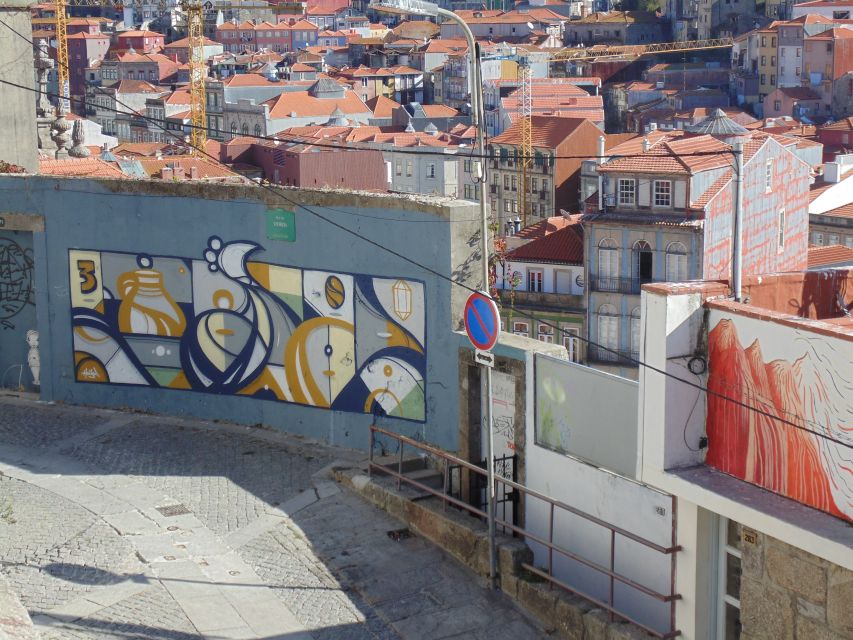 Porto: Half-Day Street Art Tour - Ending near Luís I Bridge: your Porto finale