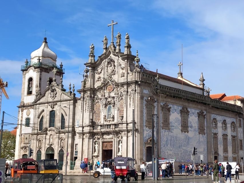 Porto Historic Center: Private Walking Tour & Cathedral - Ribeira’s medieval lanes to Cais da Ribeira: postcard Porto, earned