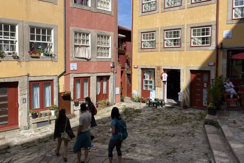 Porto: Historical Center Walking Tour - Passing Clérigos Tower and building toward the panoramic view