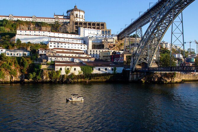 Porto Old Town and Gaia Boat Tour - Marina do Freixo to six bridges: how the 2-hour cruise really feels