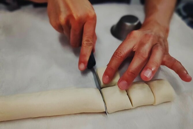 Porto: Pastel de Nata Cooking Class with Porto Wine (Sé do Porto) - Price and value: why $42.34 can make sense