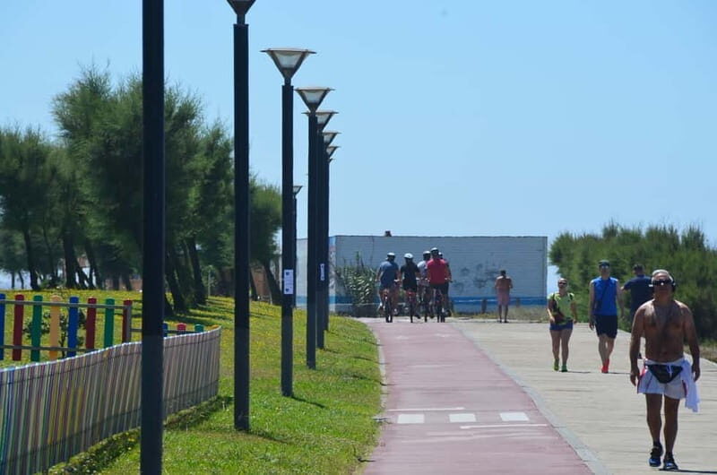 Porto: Porto Bike Atlantic Route - Bikes, Helmet, Padlock, Snack, Insurance: What’s Included and Why It Matters