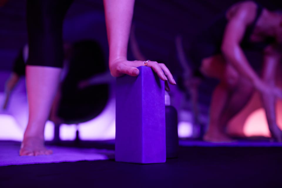 Porto: Private Hotpod Yoga Class - What You Actually Get: Mats, Pod Heat, Music, Scents, and Water