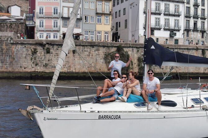 Porto, Private Tour in the Douro and Sea or Sunset - Promenade Foz do Douro: When the City Gives Way to Sea Air