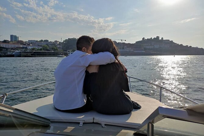 Porto : Private Tour to the Louis Bridge, group price up to 6px - Who should book this Porto bridge boat tour