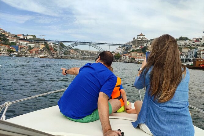 Porto : Private Tour to the Louis Bridge, group price up to 6px - Ponte D. Luís I: the iron bridge with two decks that fit the valley
