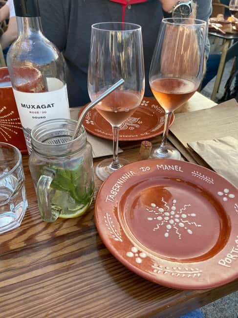 Porto Private Walking Tour + Porto Wine glass - São Bento Station: the “start moving” moment