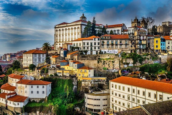 Porto Private Walking Tour with a Local - Getting Started at Palácio da Bolsa (And Why That Matters)