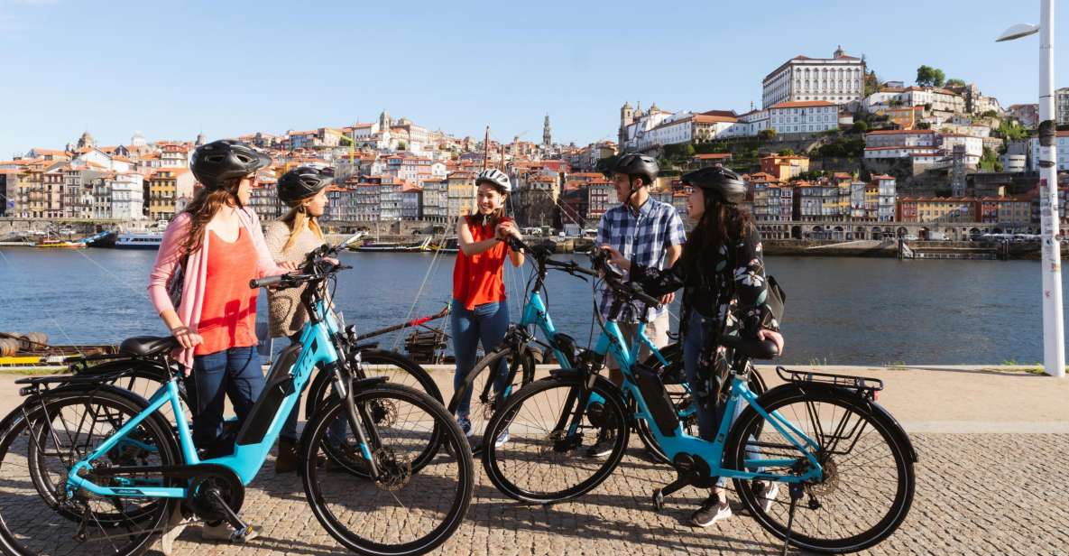 Porto: Riverside Panoramic E-Bike Tour - Meeting Point: R. de Alexandre Herculano 251, Then Helmets On