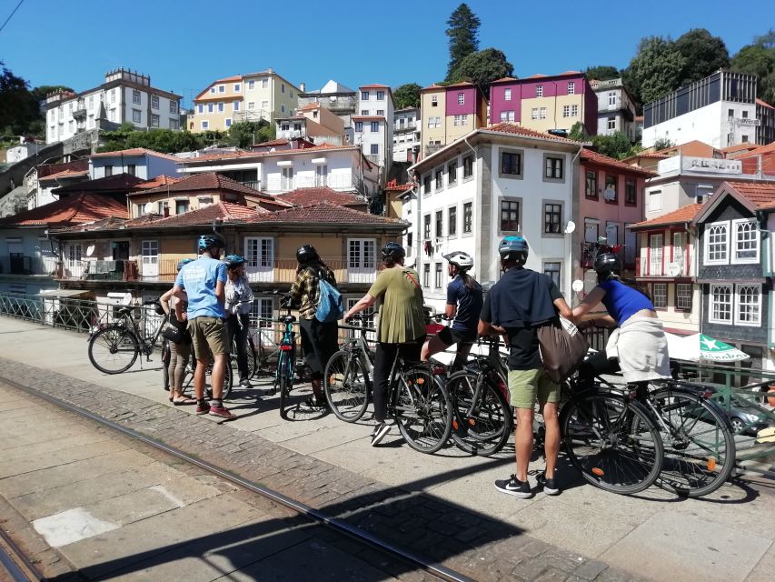 Porto: Riverside Panoramic E-Bike Tour - Parque da Cidade do Porto: The Second Park Finish With Bird-and-Lake Calm