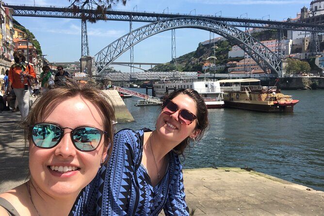 Porto Scavenger Hunt and Sights Self-Guided Tour - Stop 3: São Bento Railway Station and Turning Art Into Answers