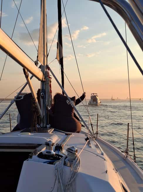 Porto: Sunset Sailboat Tour with Welcome Drink - The Drink Game: Welcome Beverage, Snacks, or Port Tasting