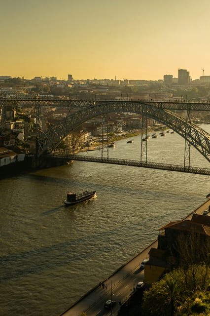 Porto: Sunset Walking Tour with Port Wine Tasting - Quick hits for your Porto sunset tour