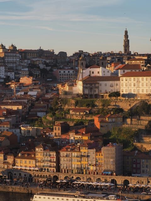 Porto: Sunset Walking Tour with Port Wine Tasting - A 2-hour sunset walk built around taste and viewpoints