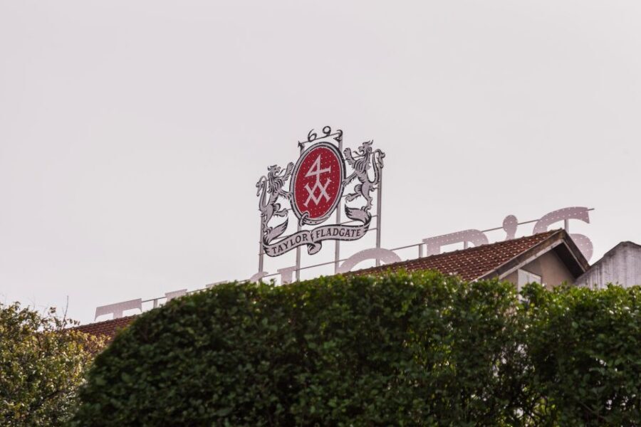 Porto: Taylor's Port Cellars & Tasting - Who this experience suits best