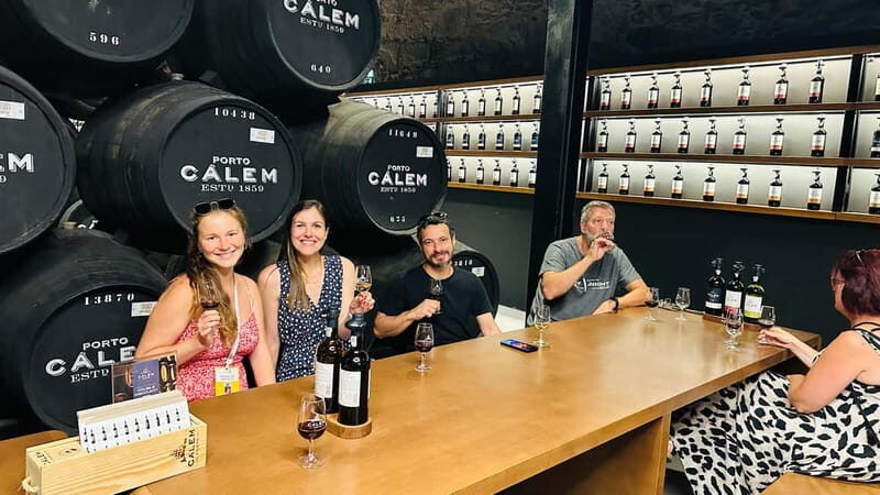Porto to Gaia Experience: City Walk and Wine Cellars - Bolhão Market, Rua de Santa Catarina, and the Chapel of Souls