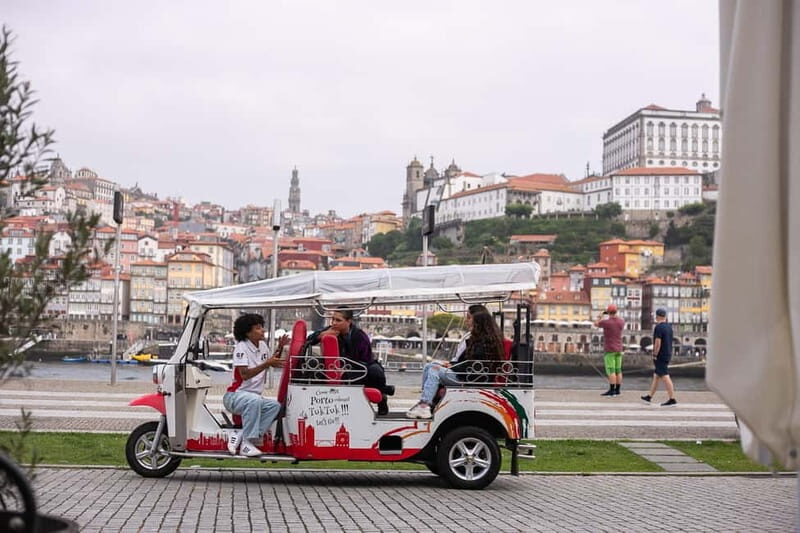 Porto Tour: A tour, a thousand stories in Tuk Tuk - 3h - Panoramic Porto and Douro River View Stops (and How to Time Them)