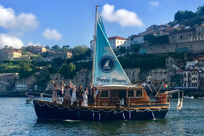 Porto: Tour on the Douro River in a Classic Boat - The Douro route: the iconic bridge moment (and why it matters)