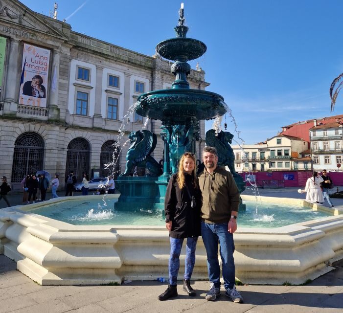 Porto tour with Port Wine tasting in a hidden wine cellar! - São Bento Station: tiles you actually remember
