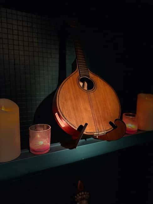 Porto: Traditional Fado Show at Sao Bento with Port Wine - A Simple Way to Slot It Into Your Porto Day