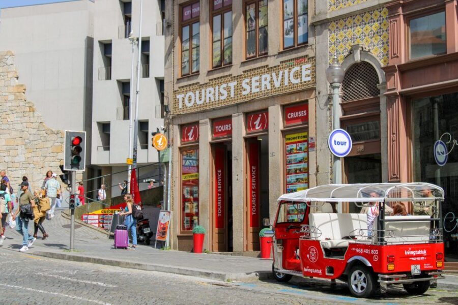 Porto: Tuk Tuk Sunset Tour with Glass of Port Wine - Meeting at Largo Actor Dias: start point by the old city walls