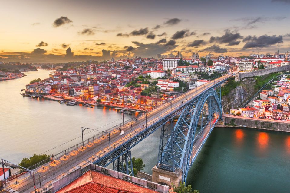 Porto Walking Tour of the city centre in small-groups - How the Guide Makes the Difference: Sofia, Arthur, and Micho