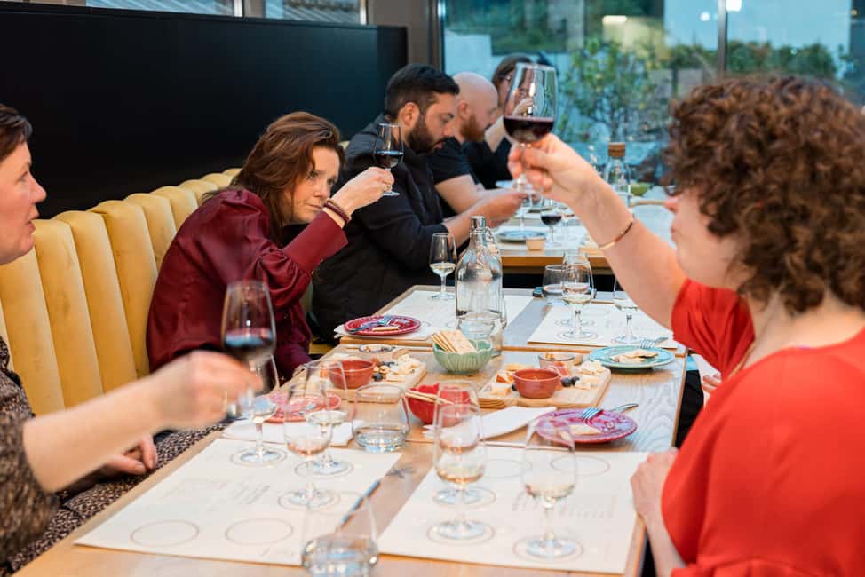 Porto Wine Tasting Experience with Portuguese Tapas Plate - What you actually taste: Douro whites to a Port finish