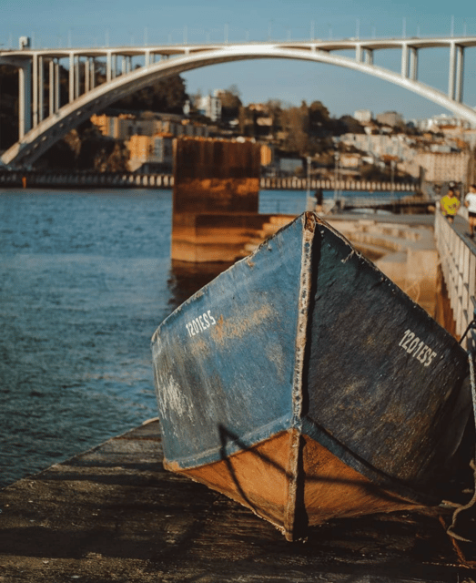 Porto: Wine Tasting With Snack Walking Tour - What to bring (and how to not ruin your palate)