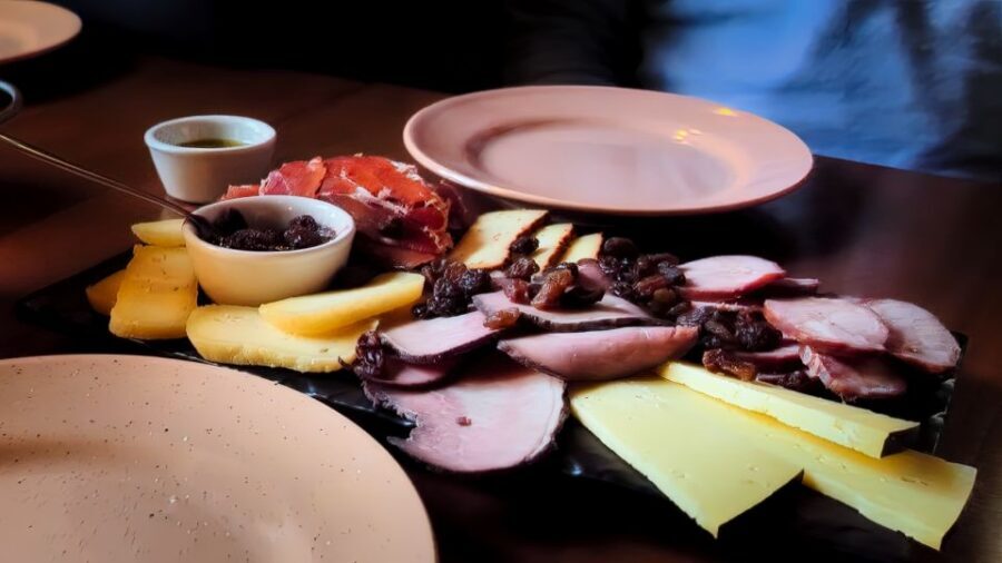 Porto: Wine Tour & One Hour Fado Show | All Included - The Wine and Food Hour: Douro, Alentejo, and Vinho Verde Together