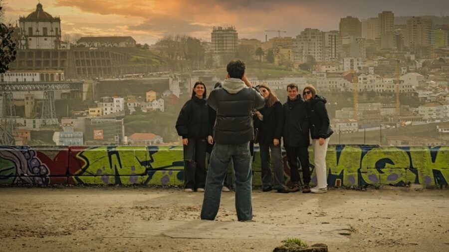 Porto: Wine Tour & One Hour Fado Show | All Included - The One-Hour Fado Show with Port Wine: The Emotional Payoff