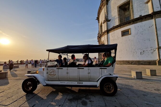 Porto:Private Tour of the Historic City in a Classic Ford T - A vintage Ford T-style tour that makes Porto easier