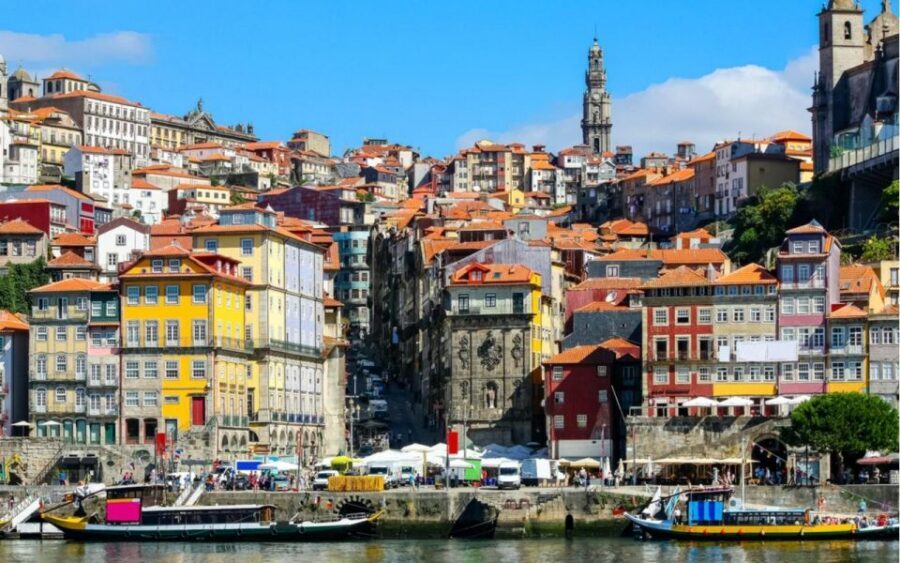 Porto’s Old Town: Amazing Secrets and Fresh Scoops - How the 94-minute Porto “secret hunt” actually works