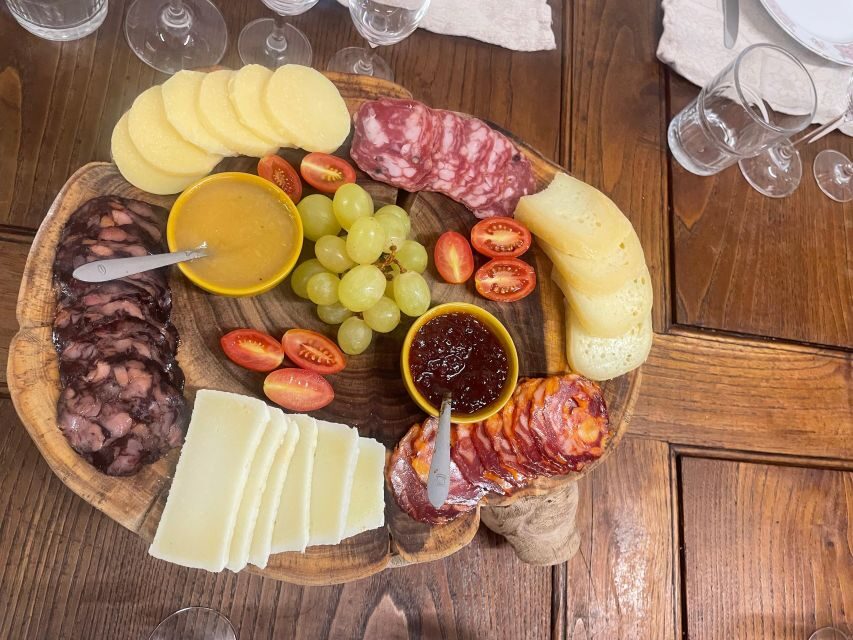 Portuguese Wine Tasting w Local Cheese & Cold Cuts pairing - Meet at Patio das Marias and start in the right mood