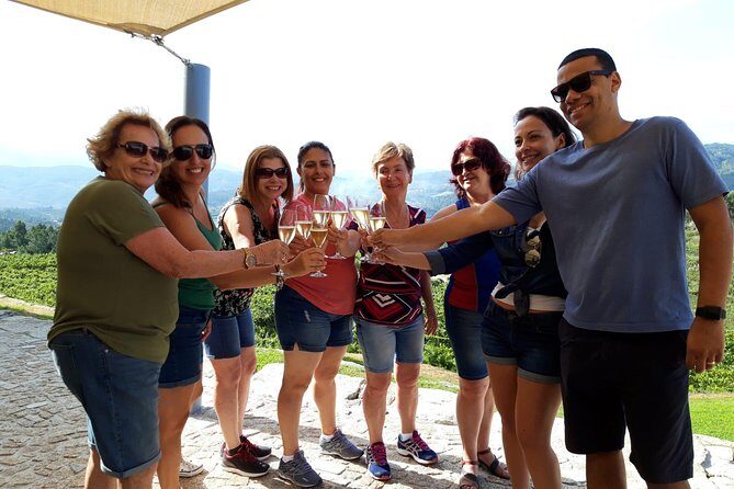 Premium Tasting | Quinta de Santa Cristina Vinho Verde - Should You Book This Premium Tasting at Quinta de Santa Cristina?